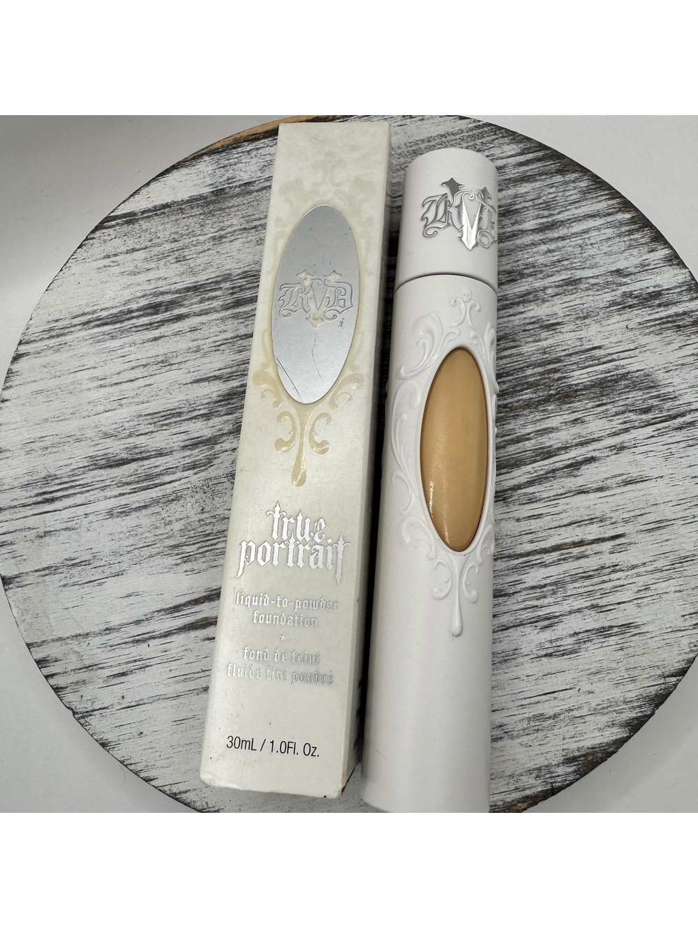 Kat Von D True Portrait Liquid to Powder Foundation LIGHT 021 BNIB *FLAW- READ*
